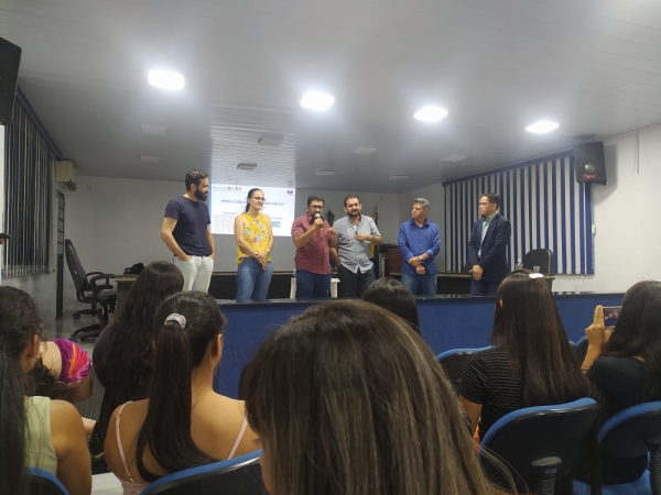 TEIXEIRÓPOLIS REALIZA PARCERIA PARA REALIZAÇÃO DE CURSOS